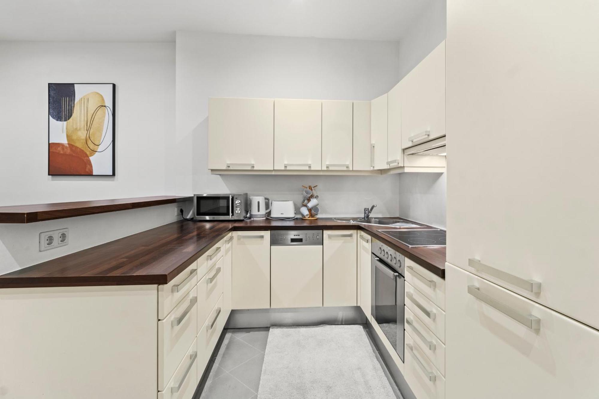 Chic 1Br Apartment - Directly Near Schoenbrunn Виена Екстериор снимка