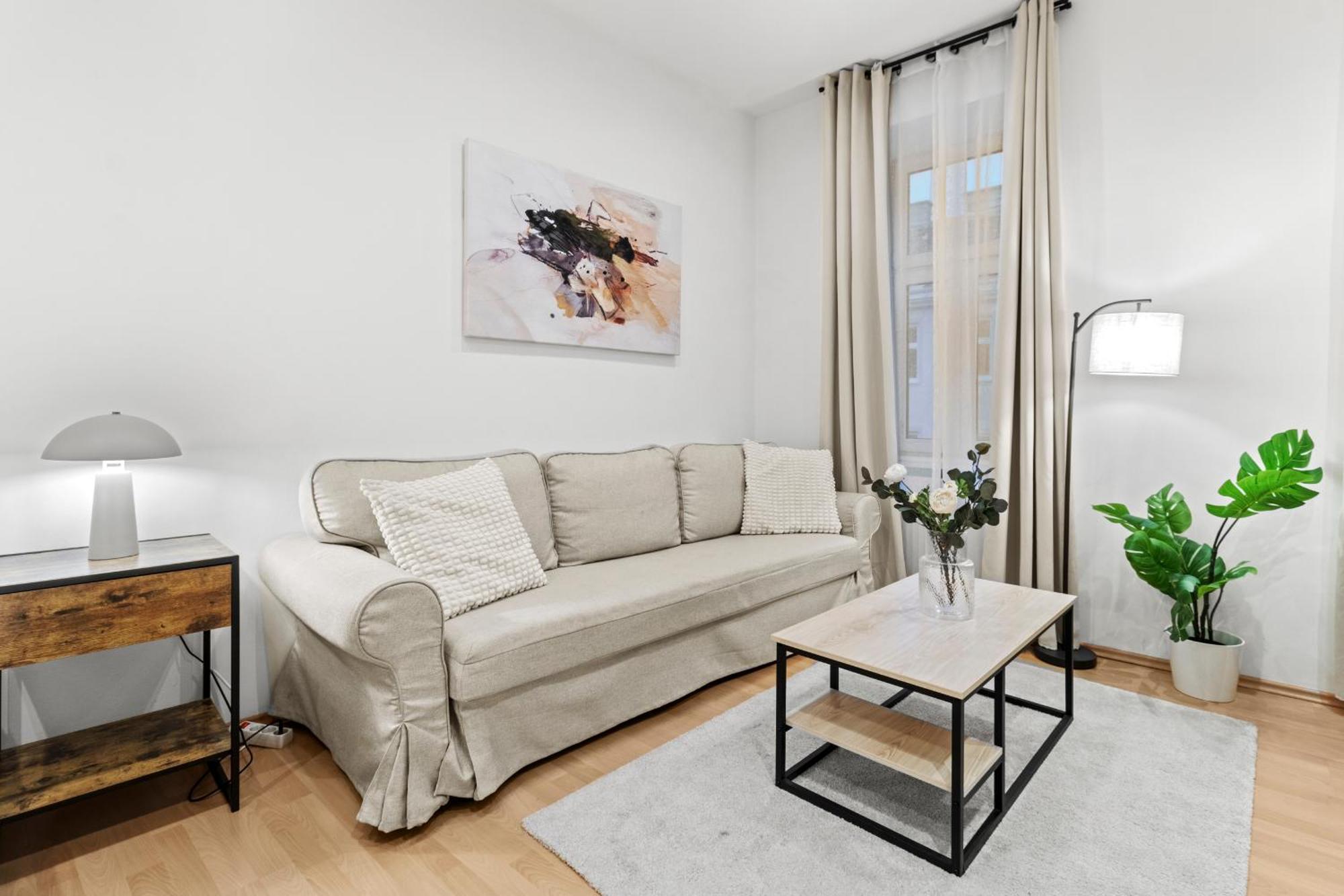 Chic 1Br Apartment - Directly Near Schoenbrunn Виена Екстериор снимка