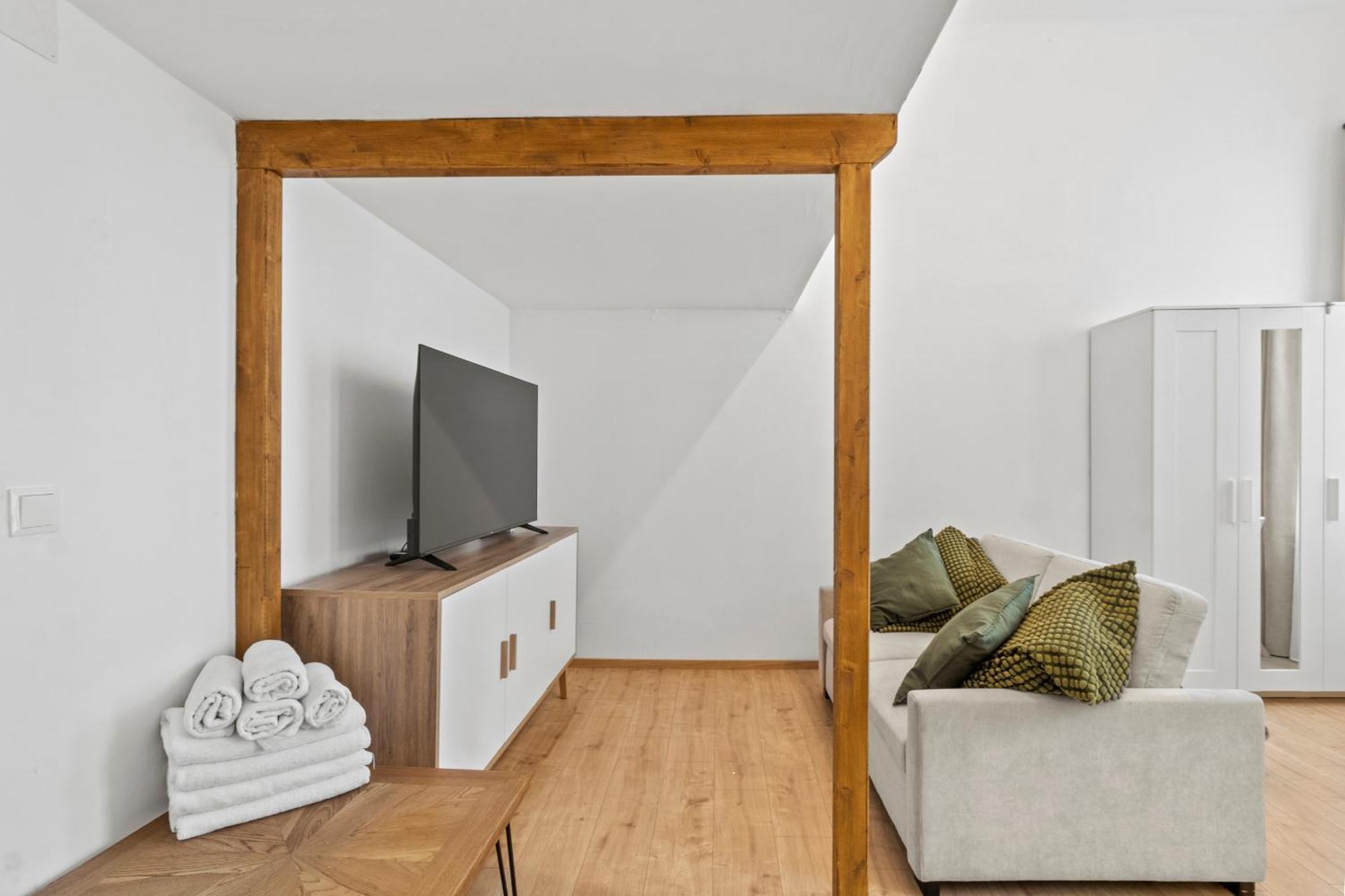 Chic 1Br Apartment - Directly Near Schoenbrunn Виена Екстериор снимка